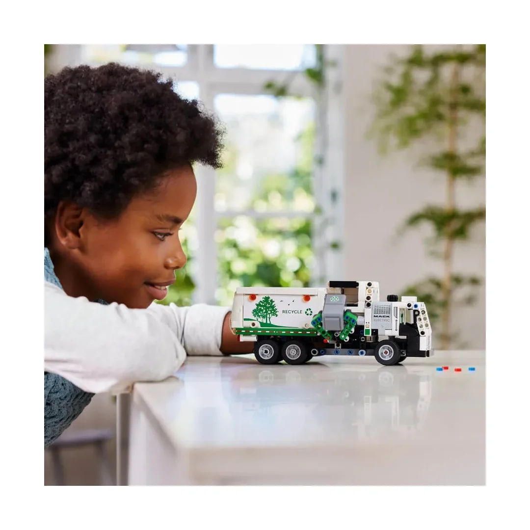 LEGO® Thechnic Mack® Lr Electric Müllwagen 42167