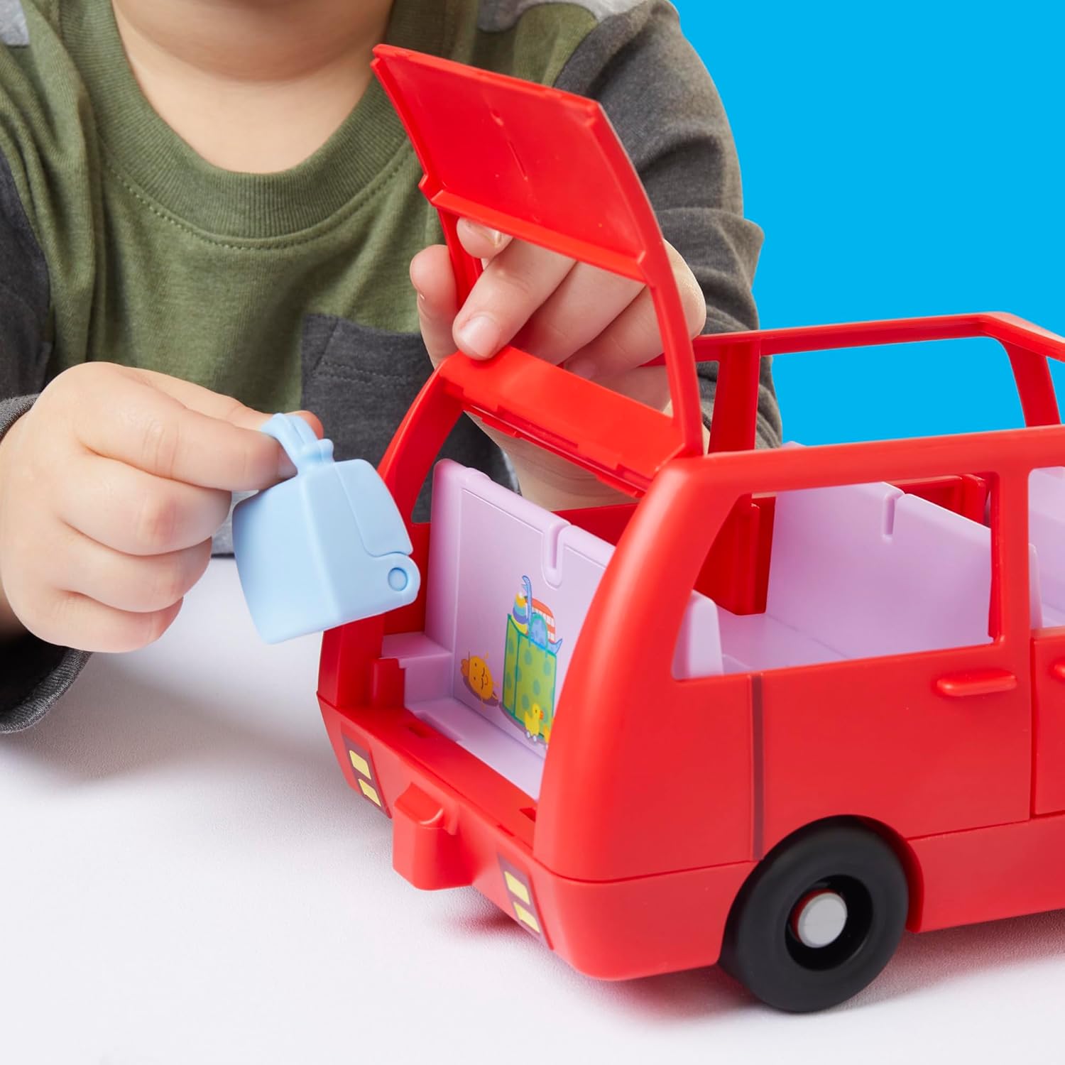 Peppa Pig Peppas Big Family Car