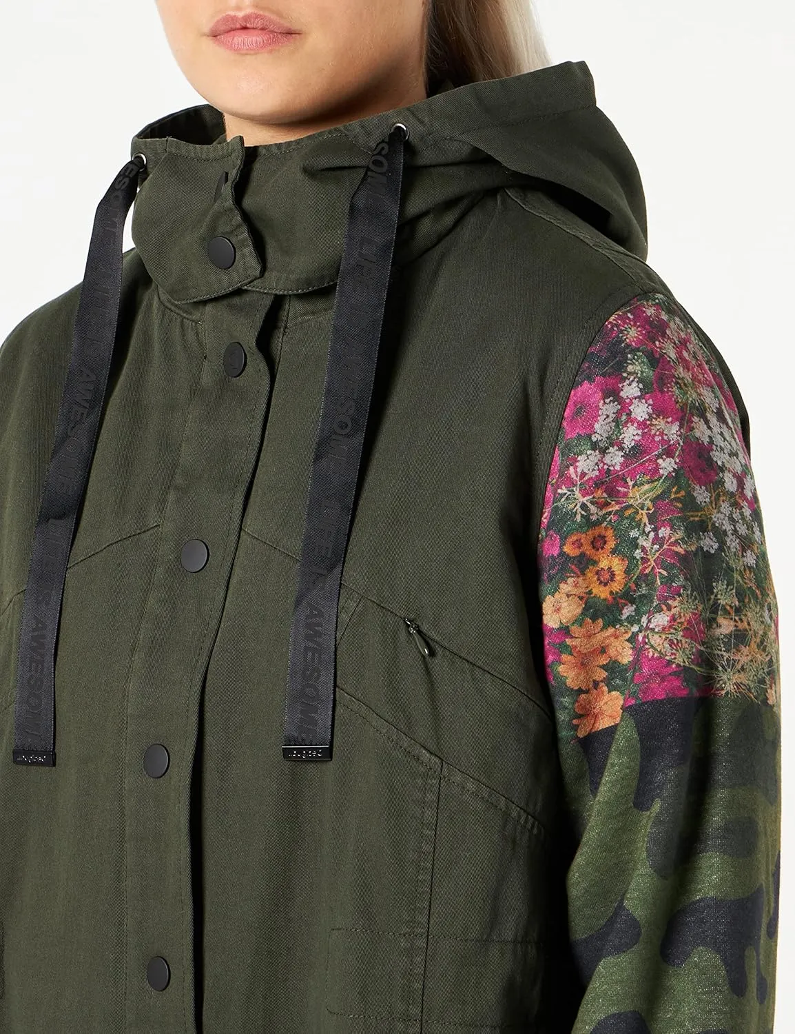 Desigual Damen Parka - Khaki, Camouflage-Ärmel, XL 22WWEWAG4092 GR. XL