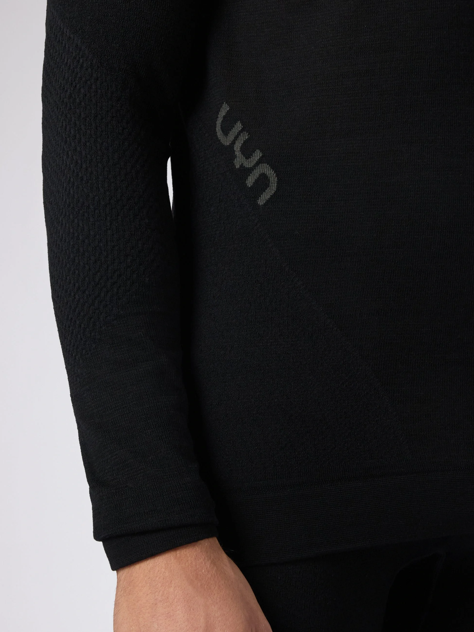 UYN Herren Fusyon Biotech UW Shirt Long_SL Zip Up U100517B000 - Schwarz GR. L/XL