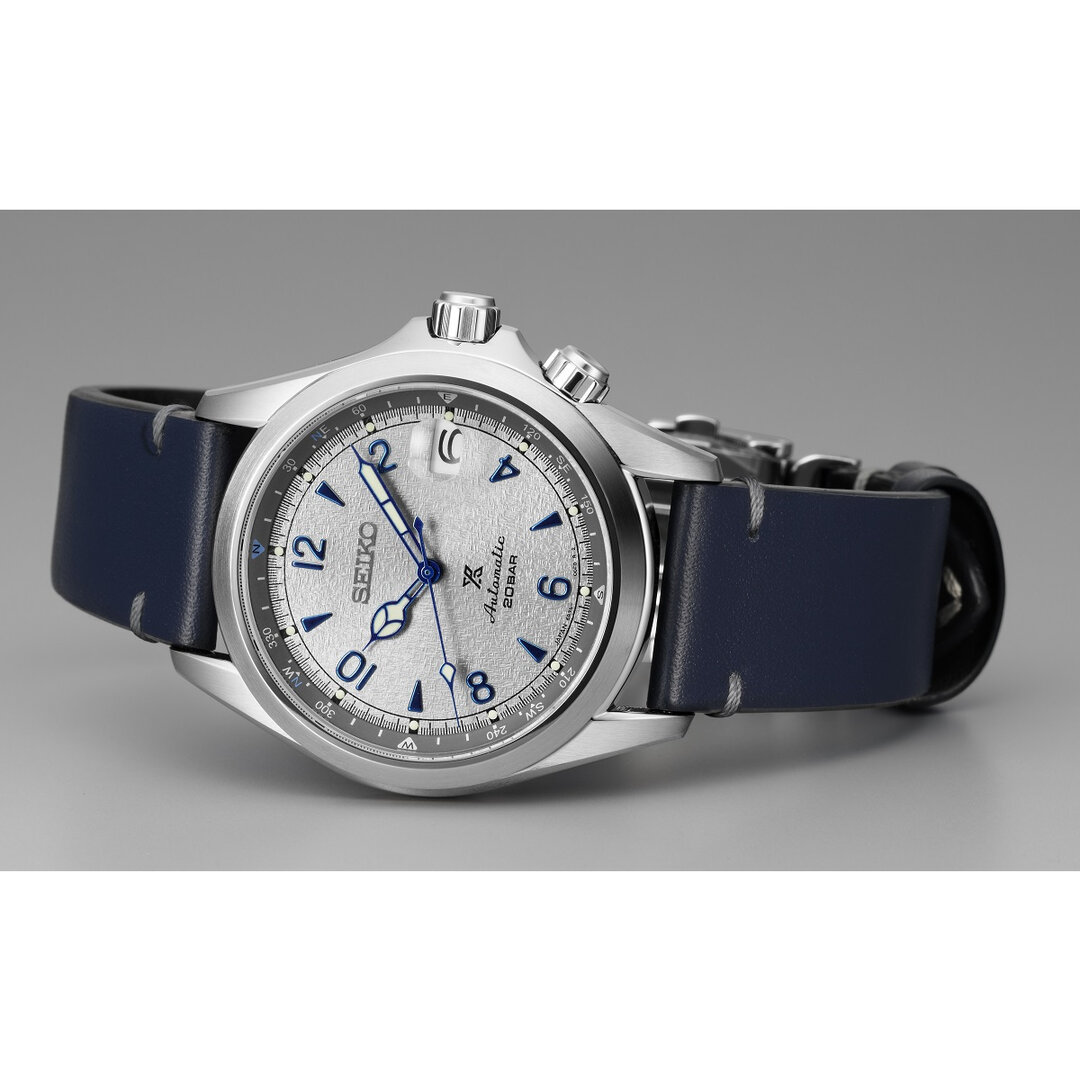 Seiko SPB355J1 Prospex Automatic Alpinist Rock Face, Limited Edition Armbanduhr, Arm, Körperteil, Person