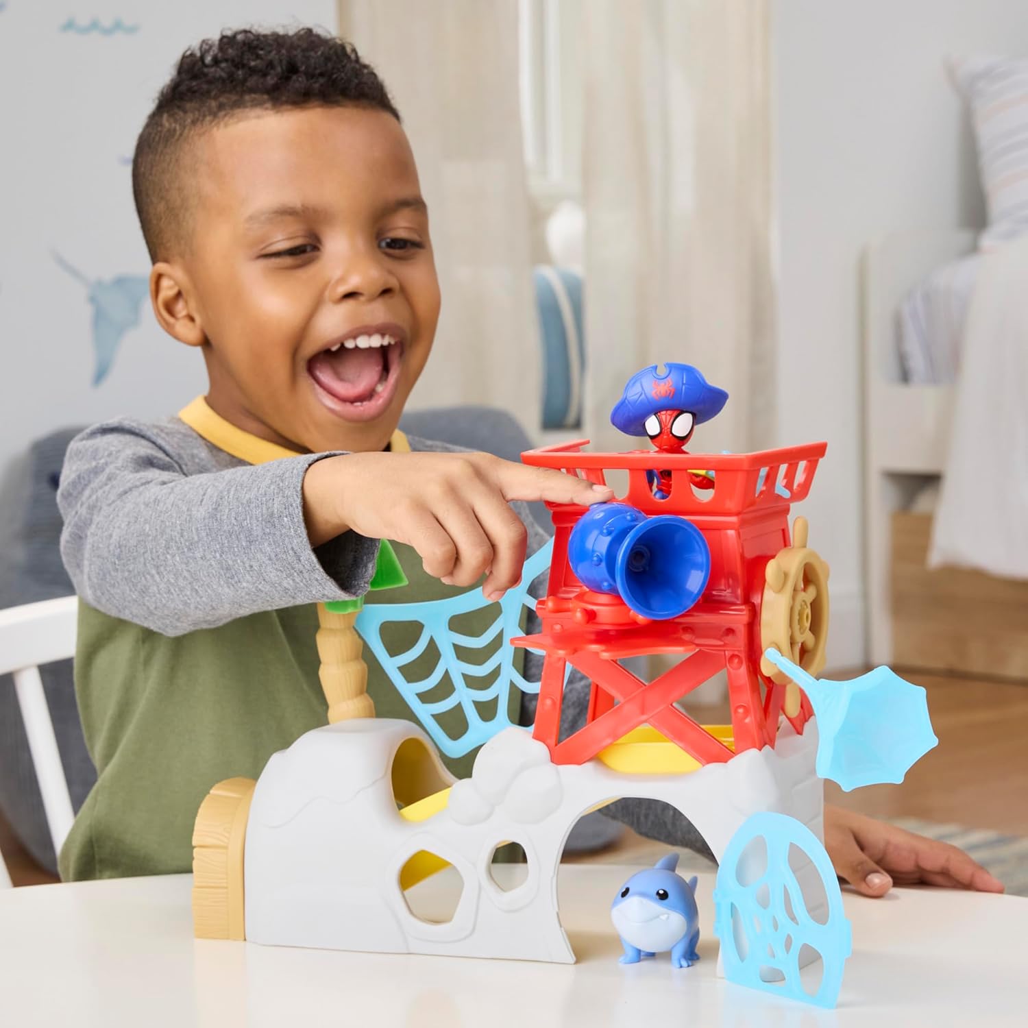 Marvel Spidey und Seine Super-Freunde Water-Webs Spidey Insel Spielset mit 2 Figuren