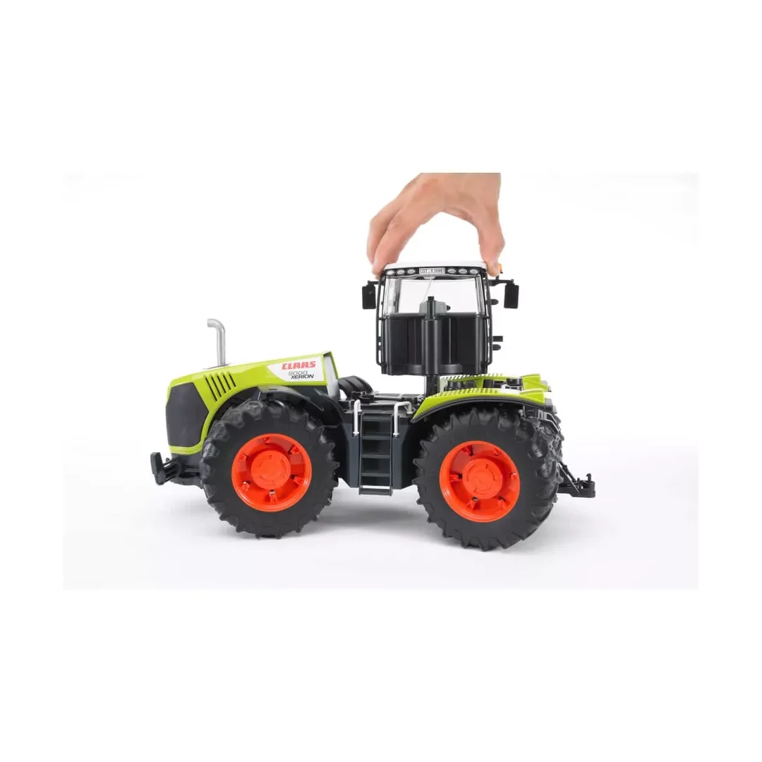 Bruder 03015 Claas Xerion 5000