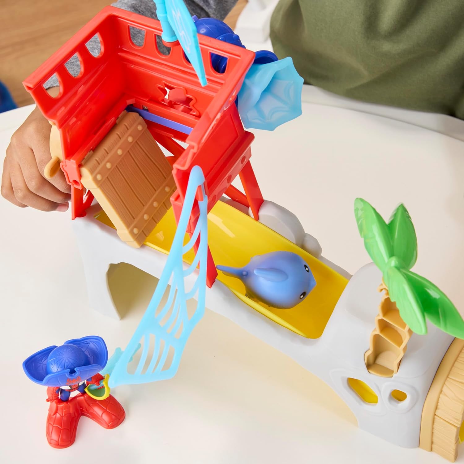 Marvel Spidey und Seine Super-Freunde Water-Webs Spidey Insel Spielset mit 2 Figuren