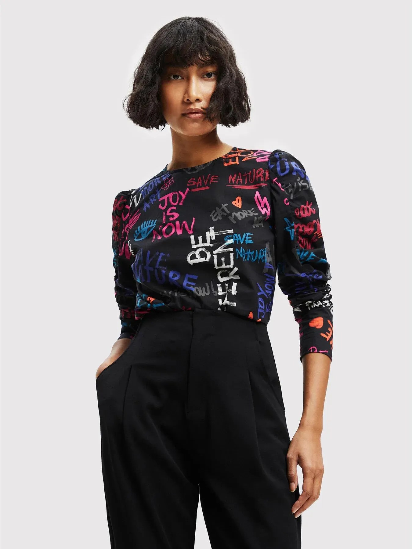Desigual Damen Bluse - Schwarz, Bunt bedruckt 22WWBW032000 GR. M