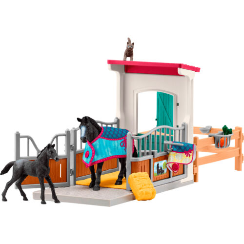 schleich® Horse Club 42611 Pferdebox mit Stute und Fohlen schleich® Horse Club 42611 Pferdebox mit Stute und Fohlen