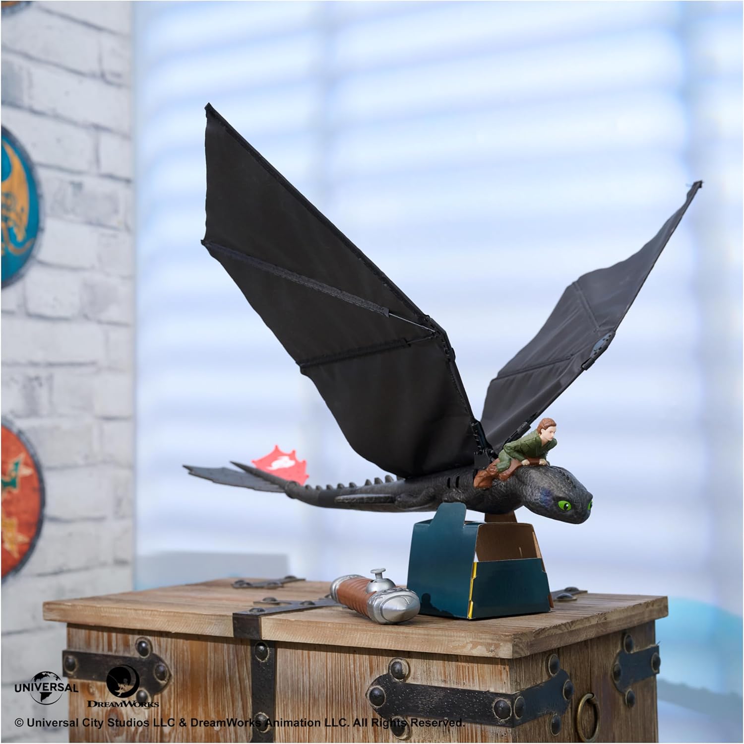 Dragons Movie Fliegender Ohnezahn Spielzeugdrache mit beweglichen Flügeln und Details aus dem Film