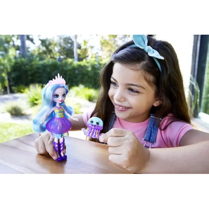 Enchantimals Beliebte Charakterpuppen mit Tierfreunden und farbenfrohen Outfits