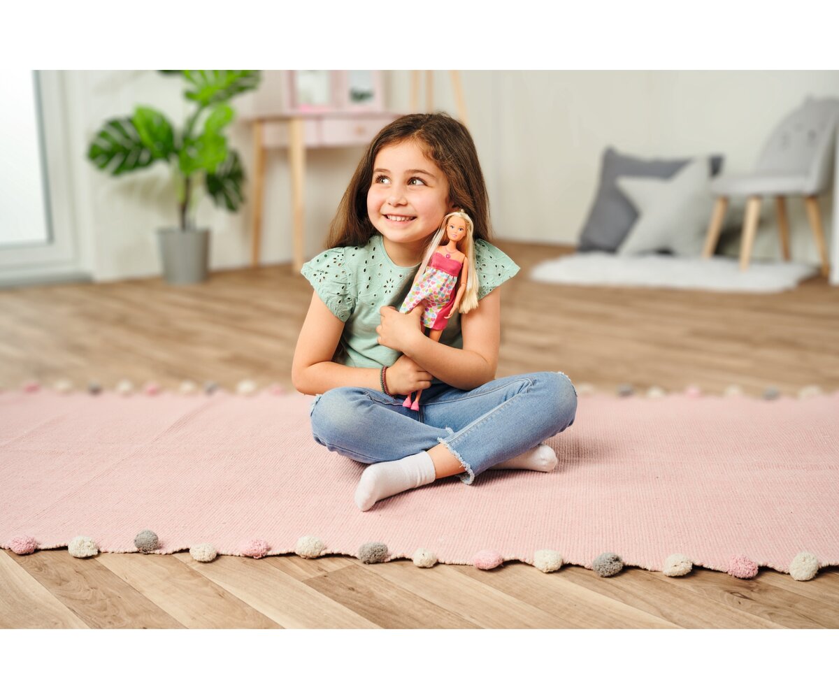 Person, Sitzend, Hosen, Dekoration für Zuhause, Innenarchitektur