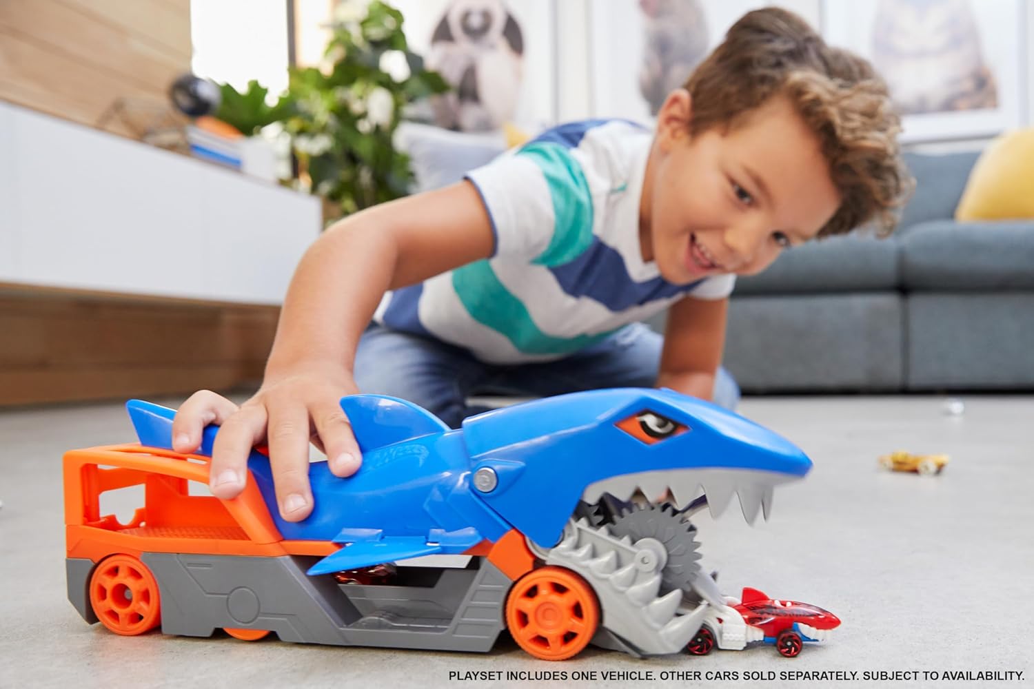 Hot Wheels Hungriger Hai-Transporter GVG36
