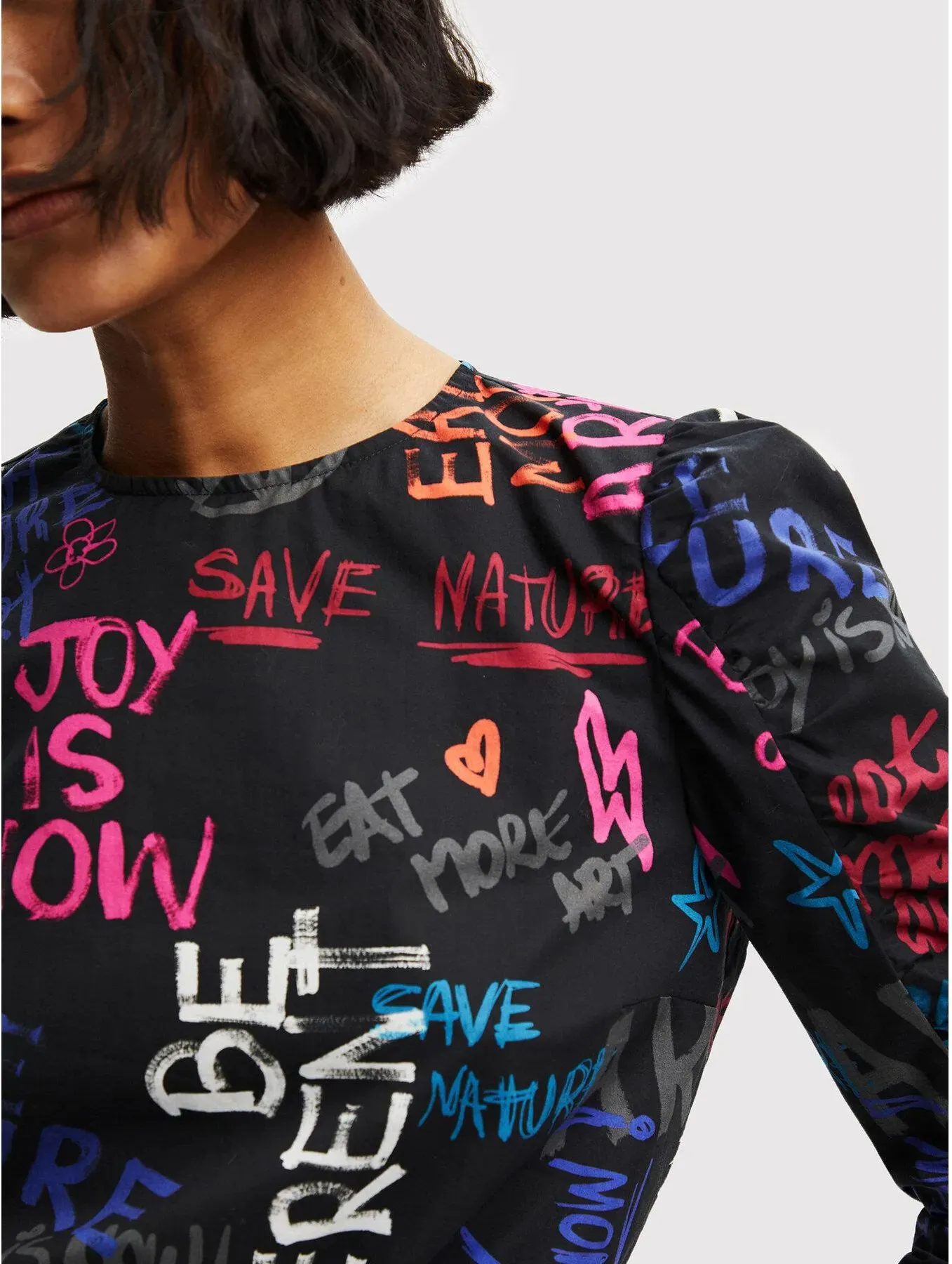 Desigual Damen Bluse - Schwarz, Bunt bedruckt 22WWBW032000 GR. M